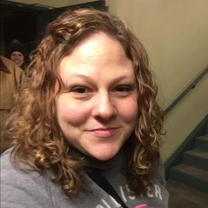 Meet your Posher, Lisa